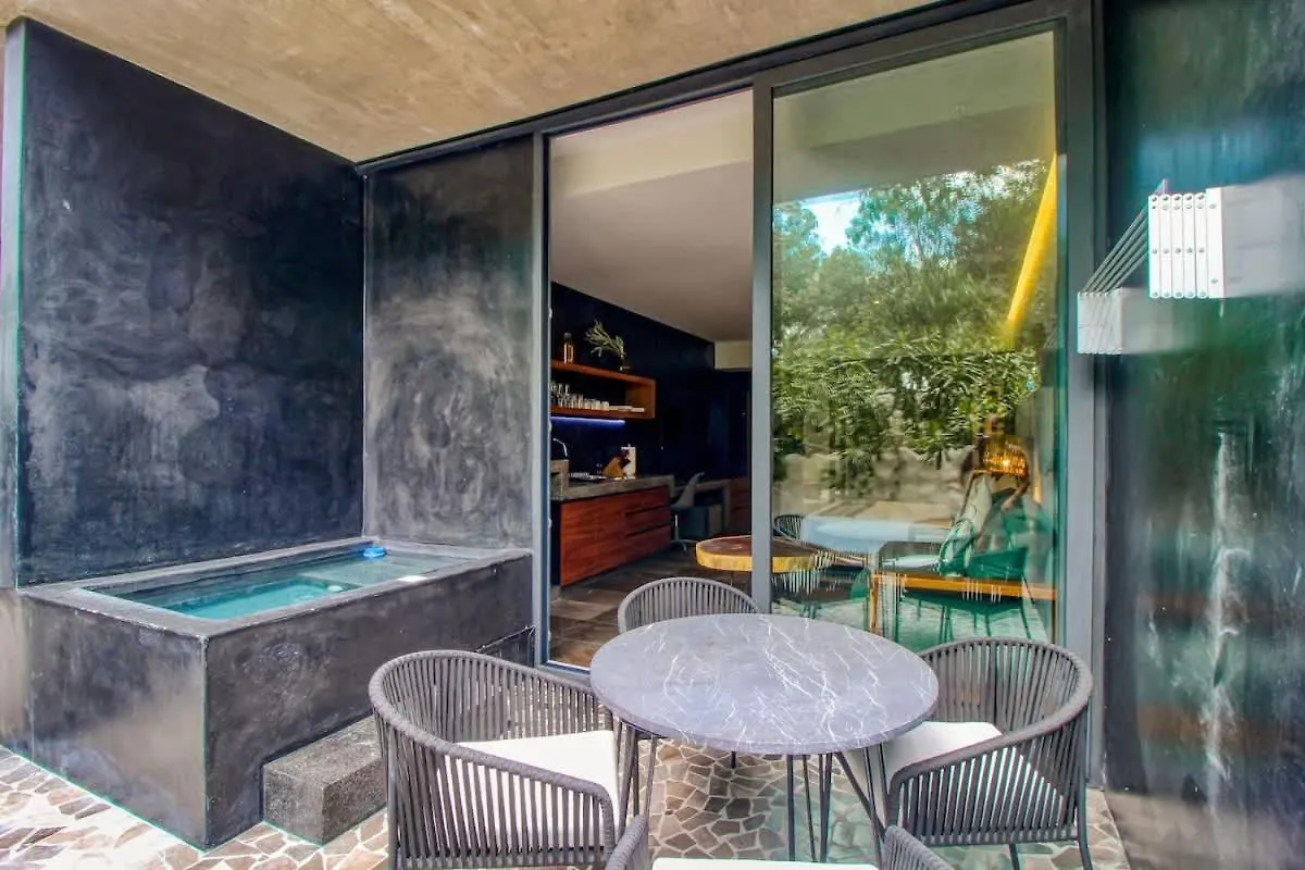 Central Location And 3 Pools Tulum México